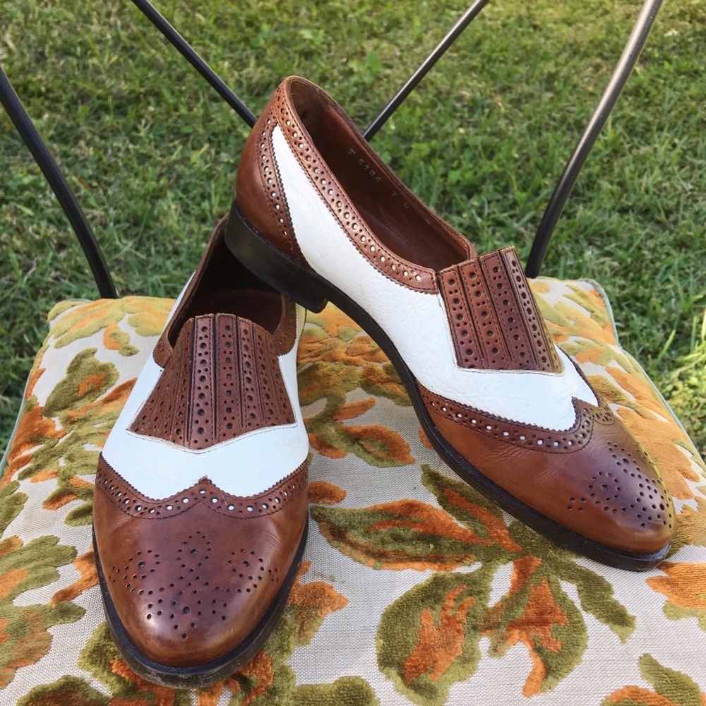 cole haan retro laceless wingtip saddle shoes